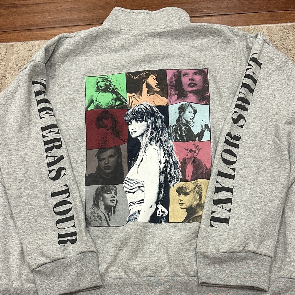 Taylor Swift ERAS Tour quarter zip sweatshirt - large